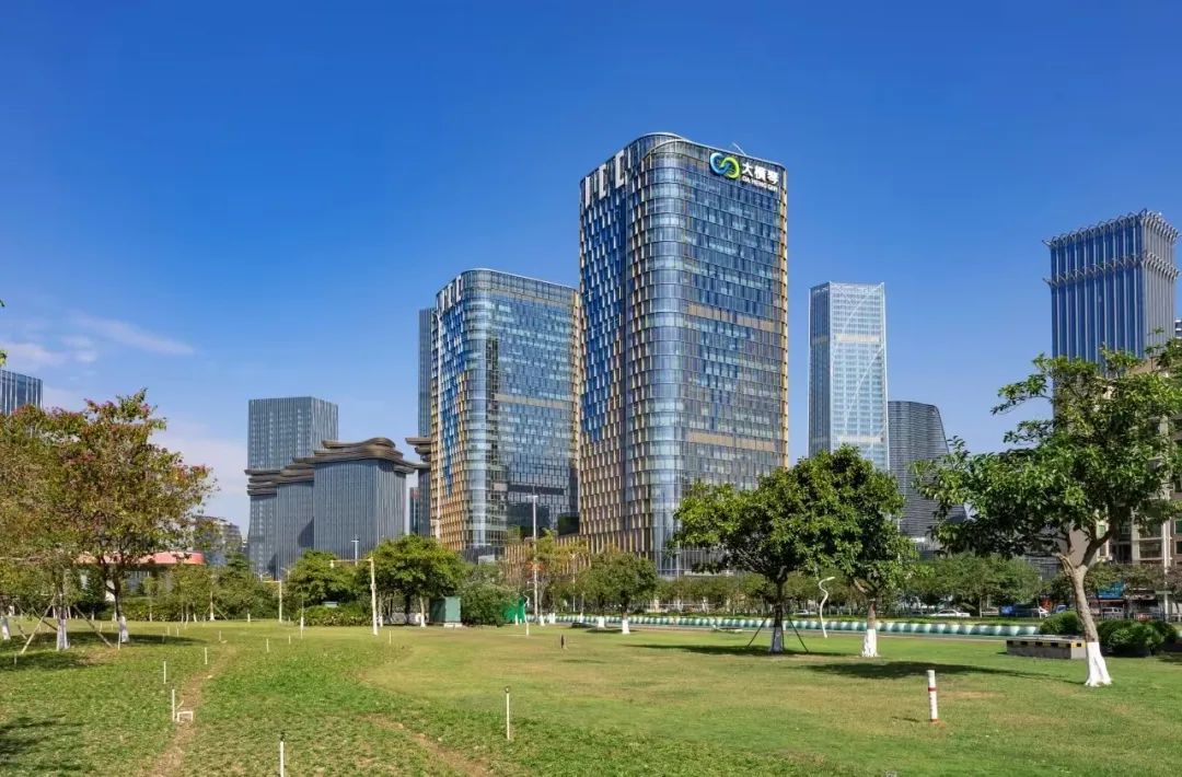  致敬了不起的她 | 眼中有光，心中有夢(mèng)，世界因您而更美